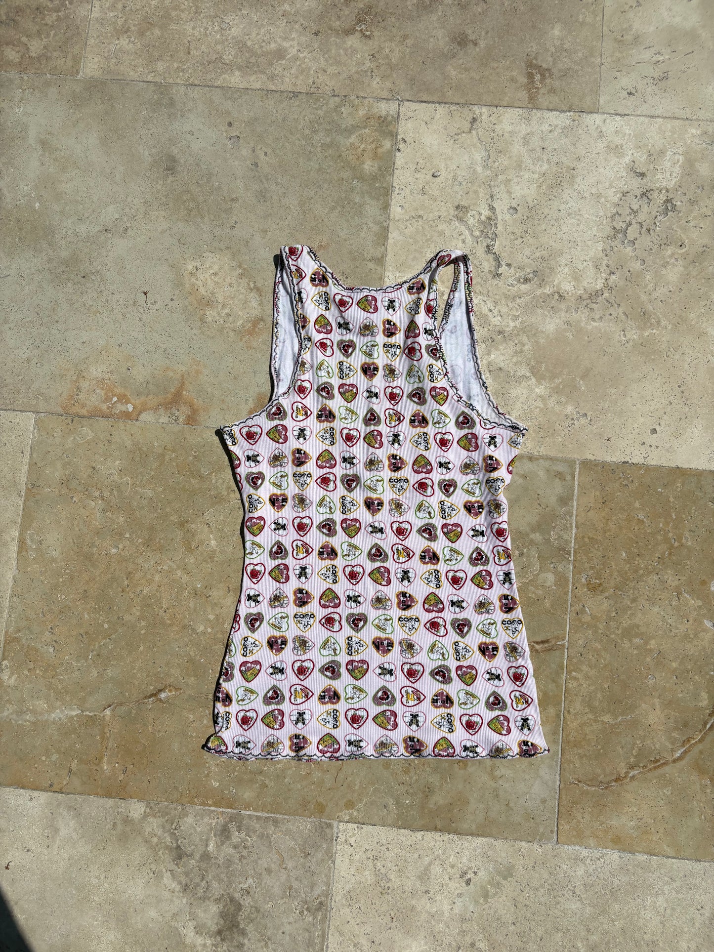 CHANEL 2006 SPRING VALENTINE TOP