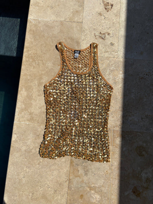 DOLCE & GABBANA TOP + HAT